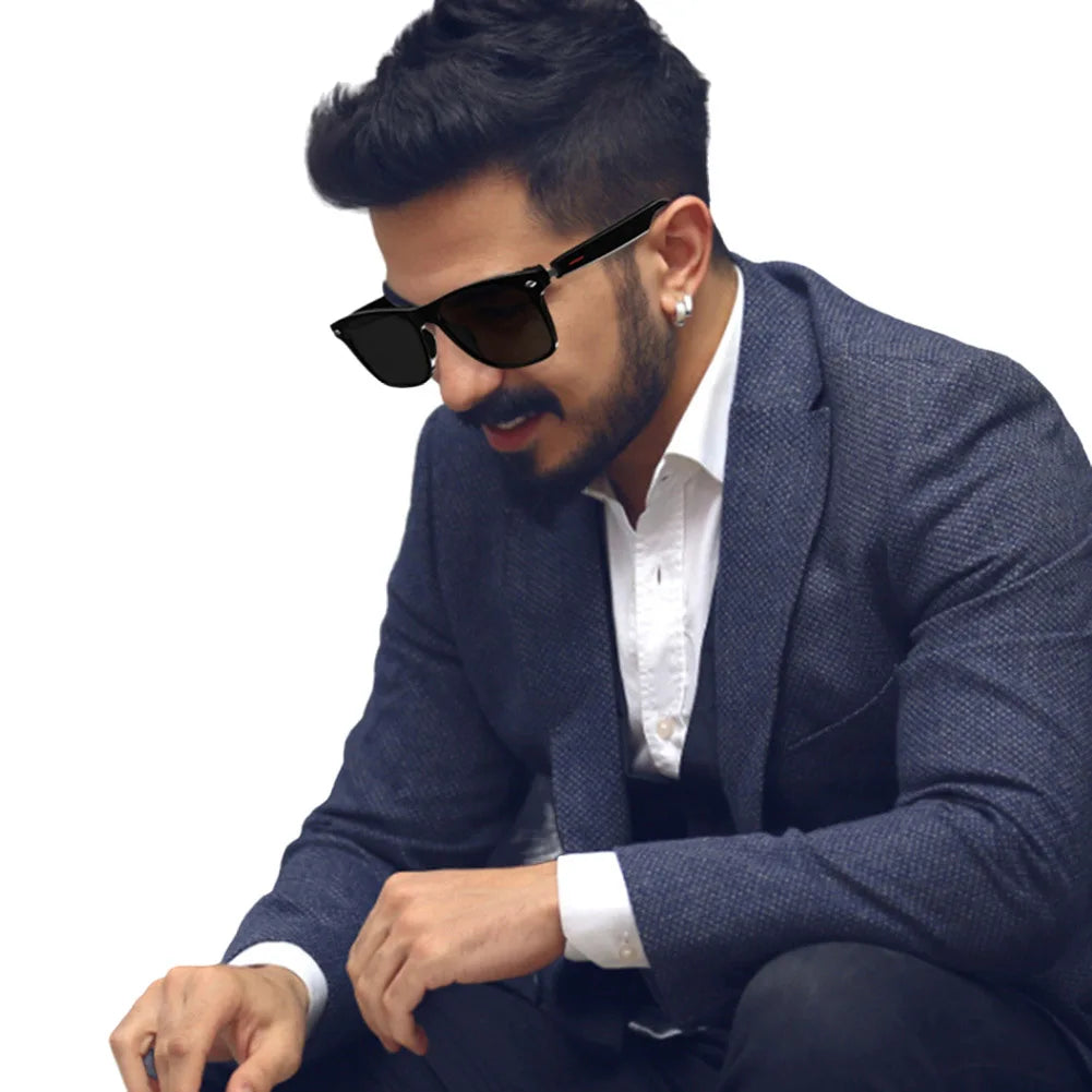 AI-Powered Smart Glasses with Voice Assistant and Bluetooth Audio Integration